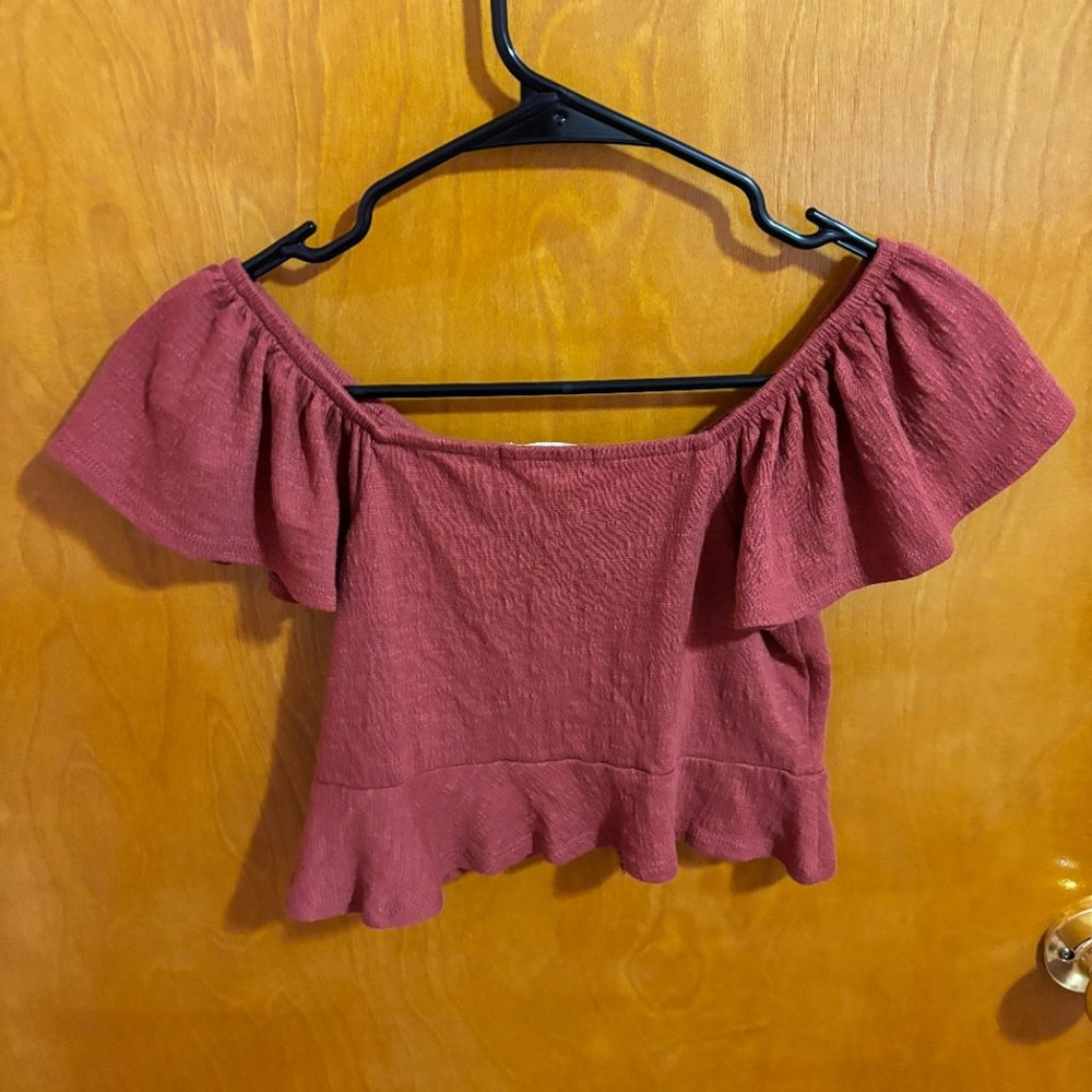 Live To Be Spoiled Maroon Crop Top with Front Tie‎ - Picture 8 of 12